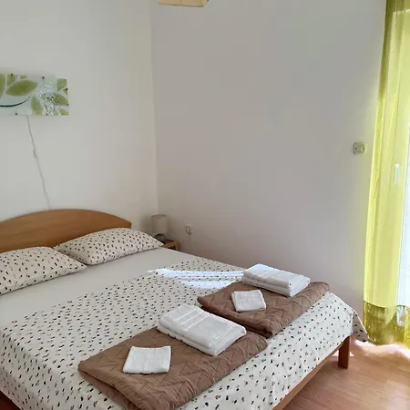 Apartment Mjesec