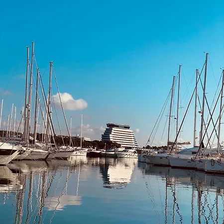 Mjesec Vodice