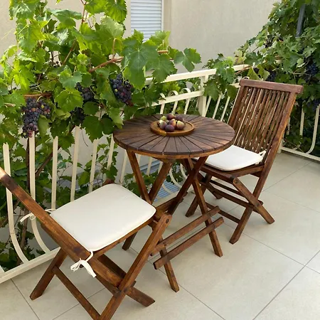 Mjesec Apartment *